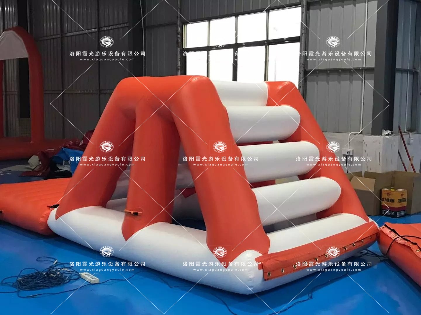 安龙水上闯关设施